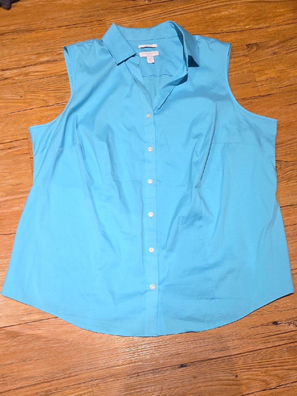 Charter Club Sleeveless Button-Down Top in Turquoise